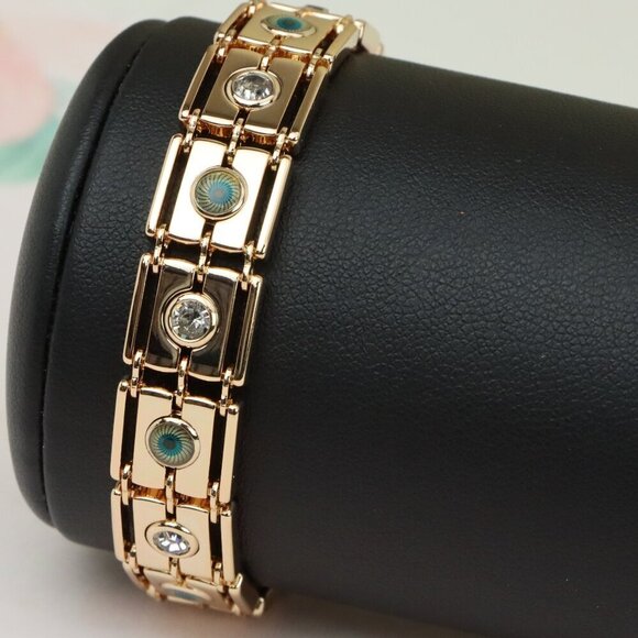 Elegant Rose Gold Bracelet with Evil Eye and Crystal Accents, XPBL0710 - Picture 4 of 12